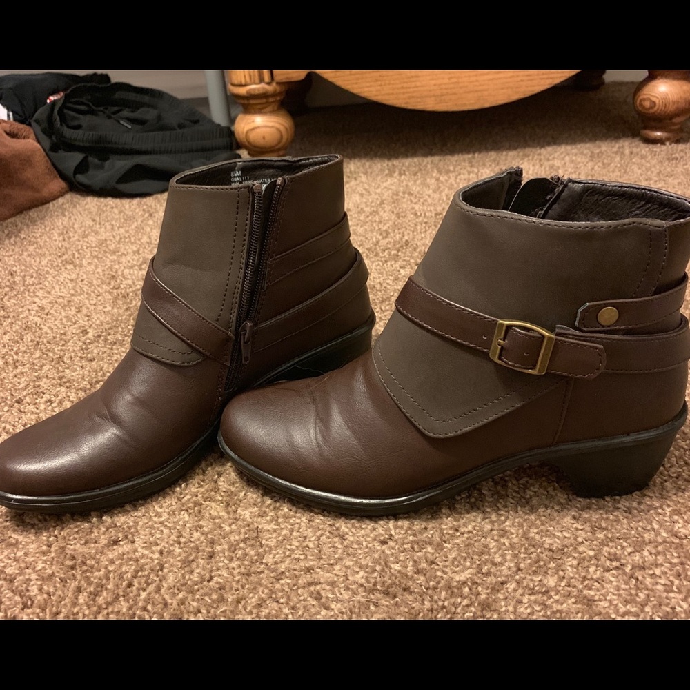 Ankle boots